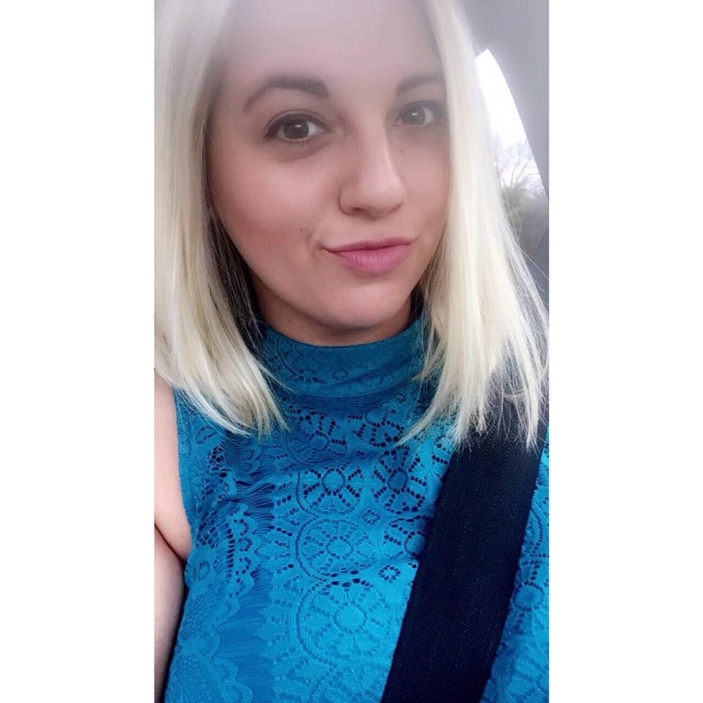 Meet your Posher, Lauren